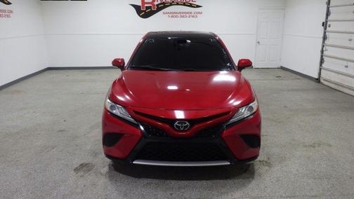 2020 Toyota Camry XSE