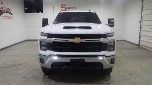 White 2024 Chevrolet Silverado 2500 LT