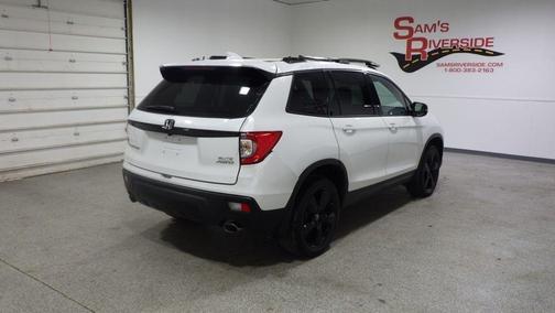 2021 Honda Passport Elite