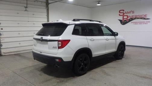 2021 Honda Passport Elite