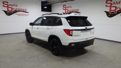 2021 Honda Passport Elite