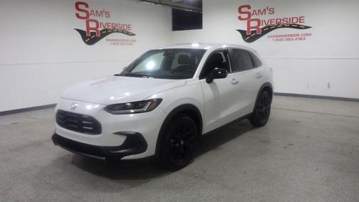 White 2024 Honda HR-V Sport
