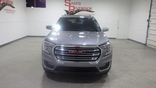 Silver 2024 GMC Terrain SLT