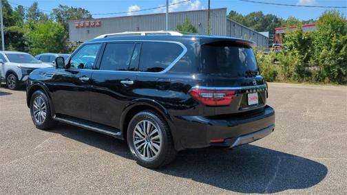 2024 Nissan Armada SL