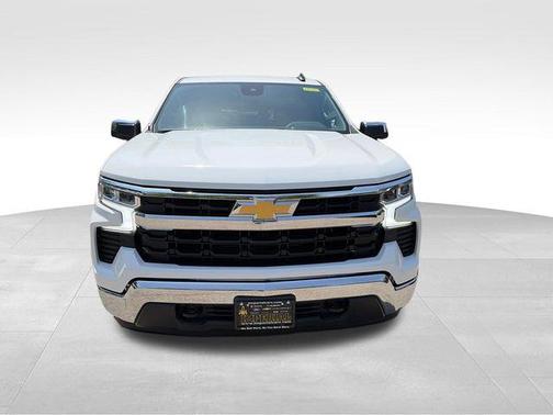 Summit White 2022 Chevrolet Silverado 1500 LT