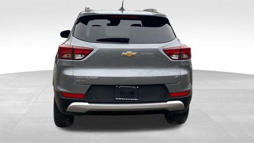Sterling Gray Metallic 2025 Chevrolet Trailblazer LT