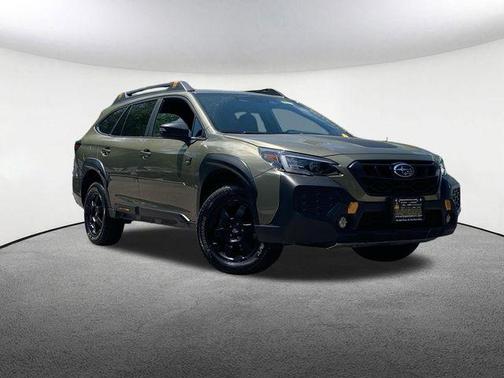 Autumn Green Metallic 2024 Subaru Outback Wilderness