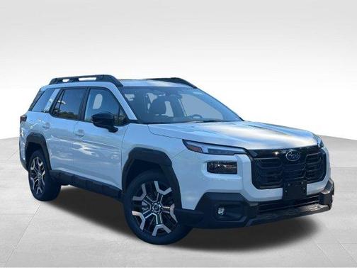 Crystal White Pearl 2026 Subaru Outback Touring XT