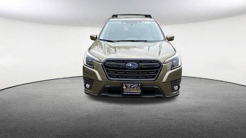 Autumn Green Metallic 2024 Subaru Forester Limited