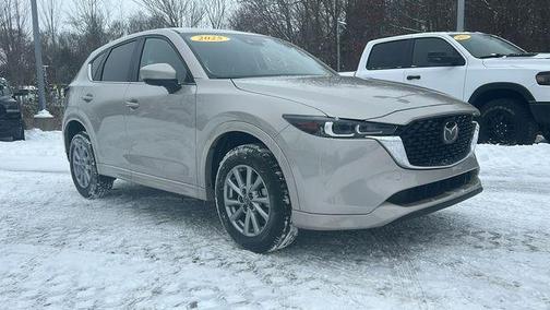 2025 Mazda CX-5 2.5 S Select Package