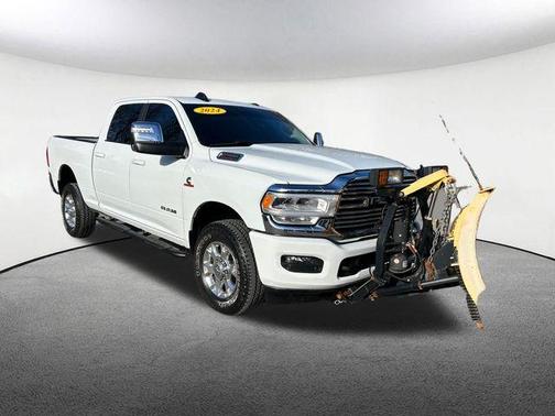 Bright White Clearcoat 2024 RAM 2500 Laramie