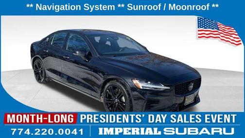 2025 Volvo S60 Plug-In Hybrid T8 Ultra Black Edition