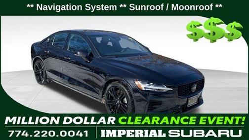 2025 Volvo S60 Plug-In Hybrid T8 Ultra Black Edition