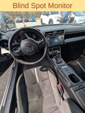 Halo 2024 Toyota GR86 Premium