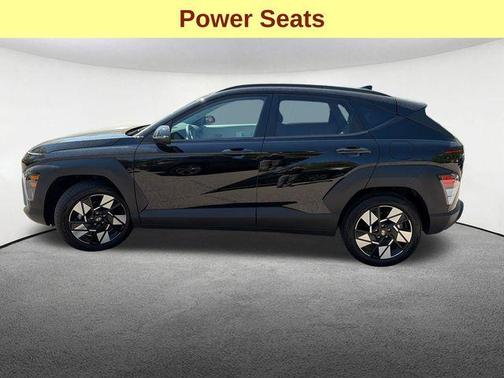 Abyss Black Pearl 2025 Hyundai KONA SEL