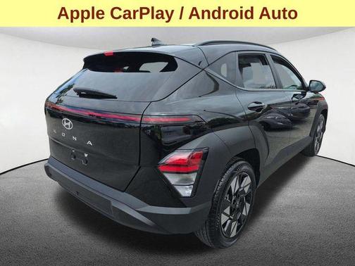 Abyss Black Pearl 2025 Hyundai KONA SEL