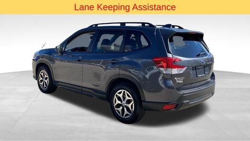 Magnetite Gray Metallic 2022 Subaru Forester Premium