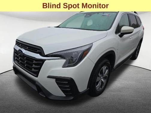 Crystal White Pearl 2025 Subaru Ascent Premium