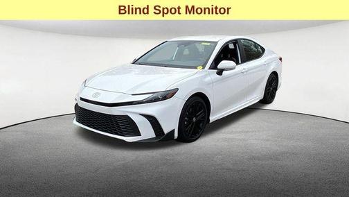 Wind Chill Pearl 2025 Toyota Camry SE
