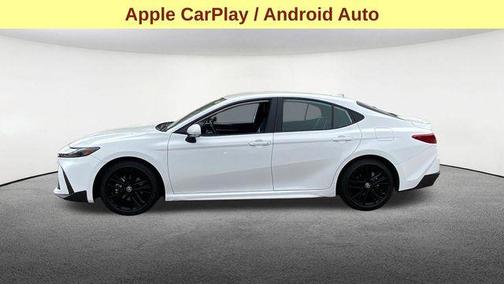 Wind Chill Pearl 2025 Toyota Camry SE