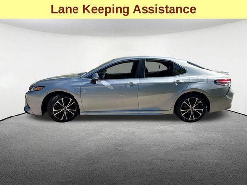 Celestial Silver Metallic 2020 Toyota Camry SE
