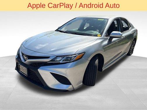 Celestial Silver Metallic 2020 Toyota Camry SE