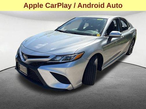 Celestial Silver Metallic 2020 Toyota Camry SE