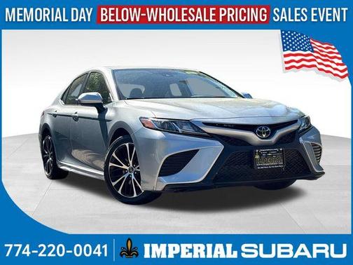 Celestial Silver Metallic 2020 Toyota Camry SE