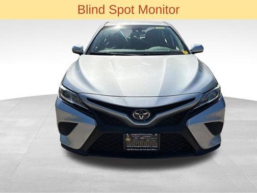 Celestial Silver Metallic 2020 Toyota Camry SE