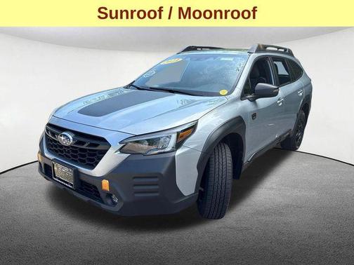 Ice Silver Metallic 2023 Subaru Outback Wilderness