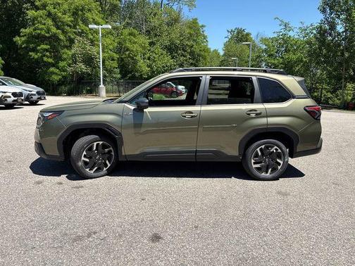 Autumn Green Metallic 2026 Subaru Forester Premium