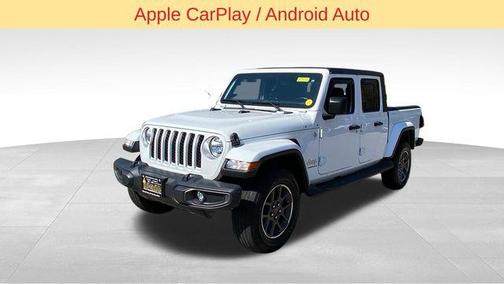 Bright White Clearcoat 2023 Jeep Gladiator Overland
