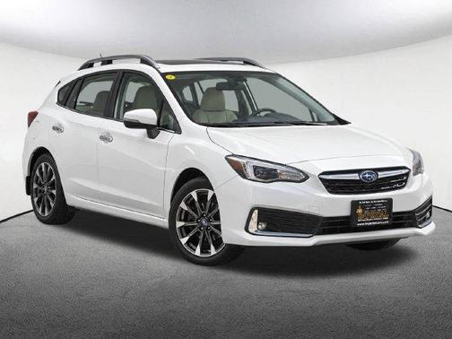 Crystal White Pearl 2022 Subaru Impreza Limited