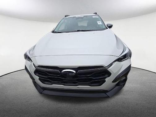 Crystal White Pearl 2024 Subaru Crosstrek Limited