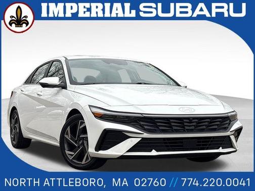 2024 Hyundai ELANTRA Limited