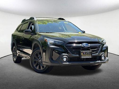 Crystal Black Silica 2024 Subaru Outback Onyx Edition XT