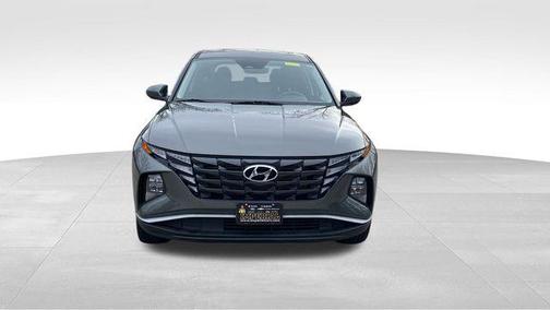 2022 Hyundai TUCSON SE