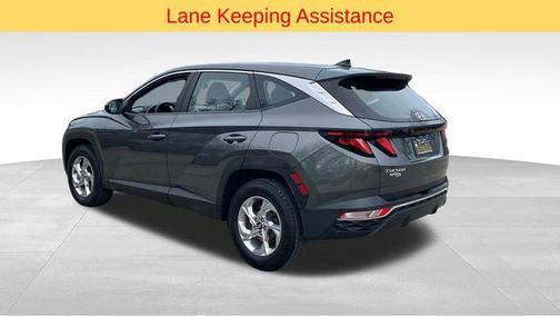 2022 Hyundai TUCSON SE