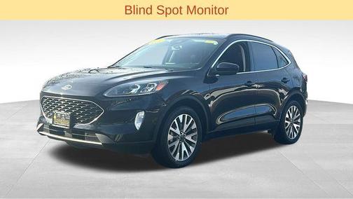 2021 Ford Escape Titanium Hybrid