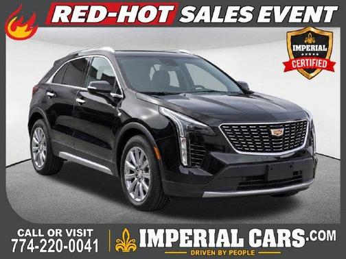 Stellar Black Metallic 2023 Cadillac XT4 Premium Luxury