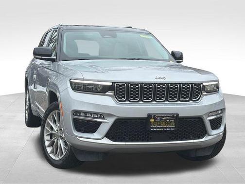 2023 Jeep Grand Cherokee Summit