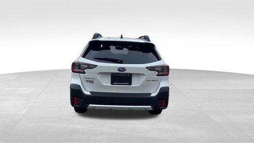 Crystal White Pearl 2020 Subaru Outback Limited