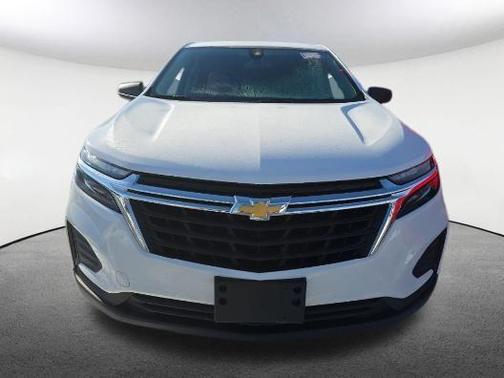 Summit White 2023 Chevrolet Equinox LS