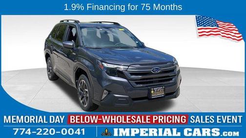 Magnetite Gray Metallic 2026 Subaru Forester Premium