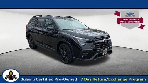 Crystal Black Silica 2023 Subaru Ascent Onyx Edition Limited