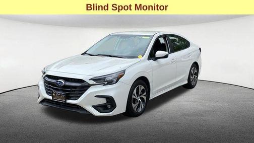 Crystal White Pearl 2025 Subaru Legacy Premium