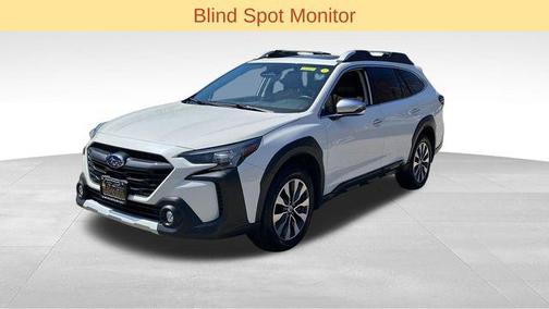 Crystal White Pearl 2023 Subaru Outback Touring
