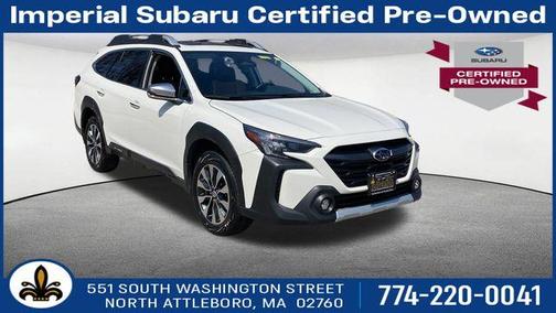 Crystal White Pearl 2023 Subaru Outback Touring
