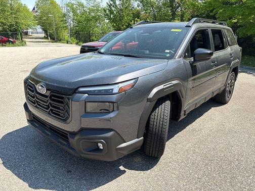 Magnetite Gray Metallic 2026 Subaru Outback Limited XT