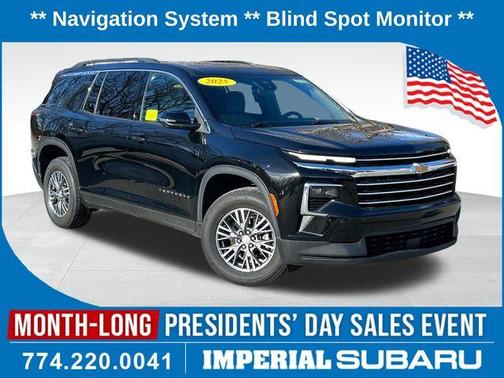 2025 Chevrolet Traverse LT